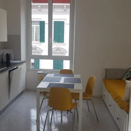 Del Festival דירה